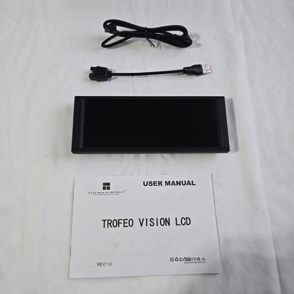 Thermalright Trofeo Vision LCD Black - Picture 2 of 7